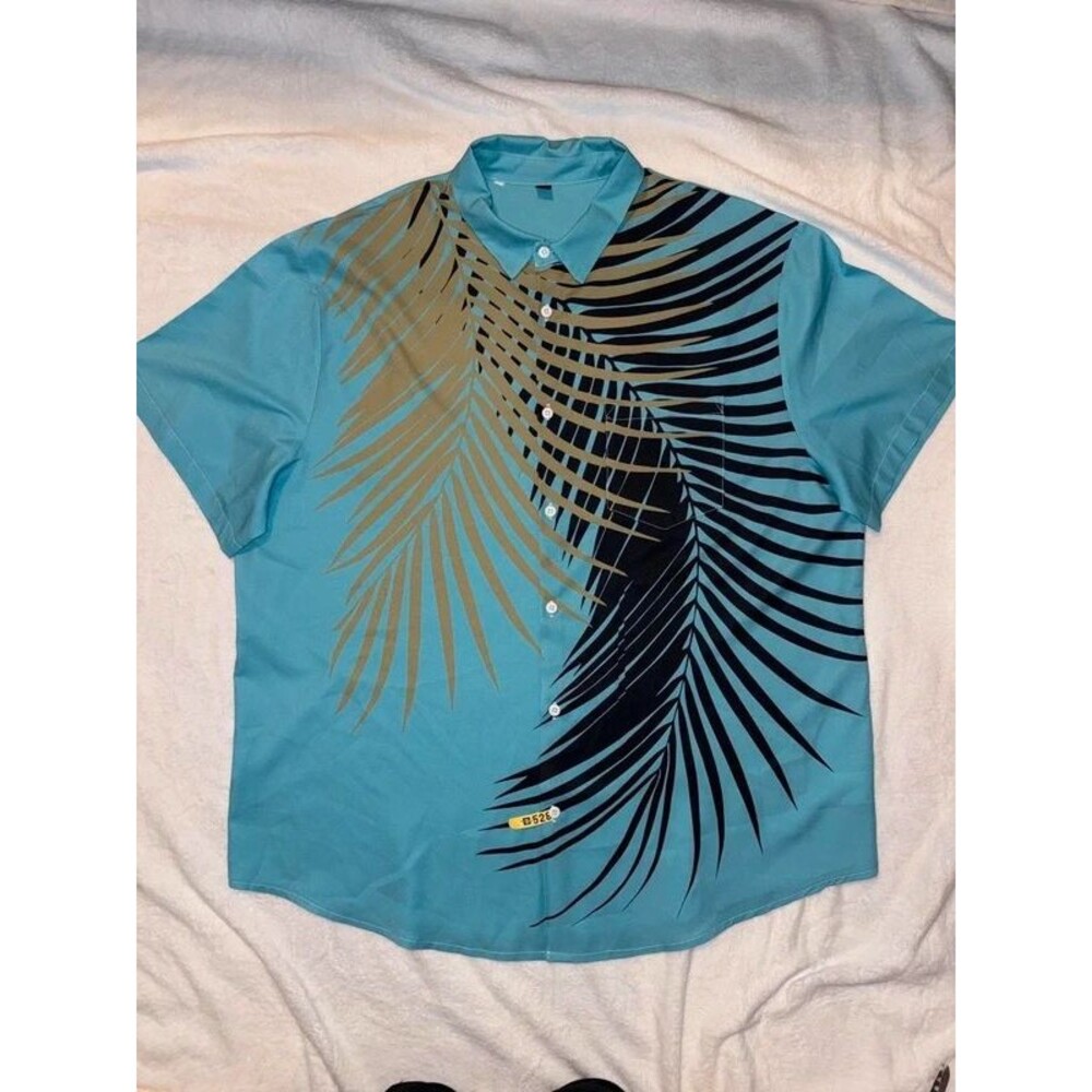 Blue and black palm leaf graphic button-up shirt in XL #tropical #summer